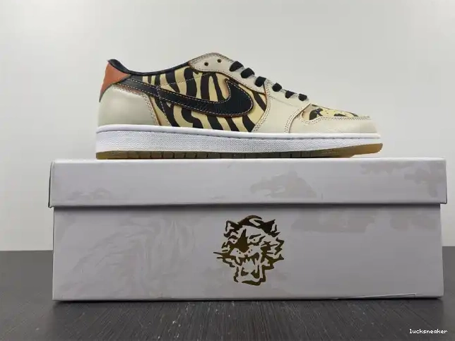 Rep LUCY Jordan Tiger 1 OG Year DH6932-100 Air the Low of 0512